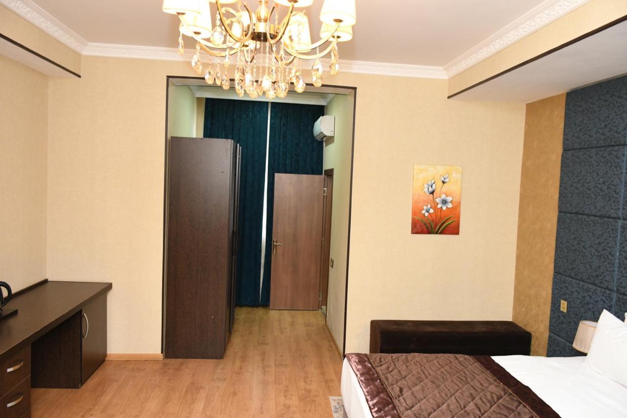 Square Baku Hotel Exterior foto