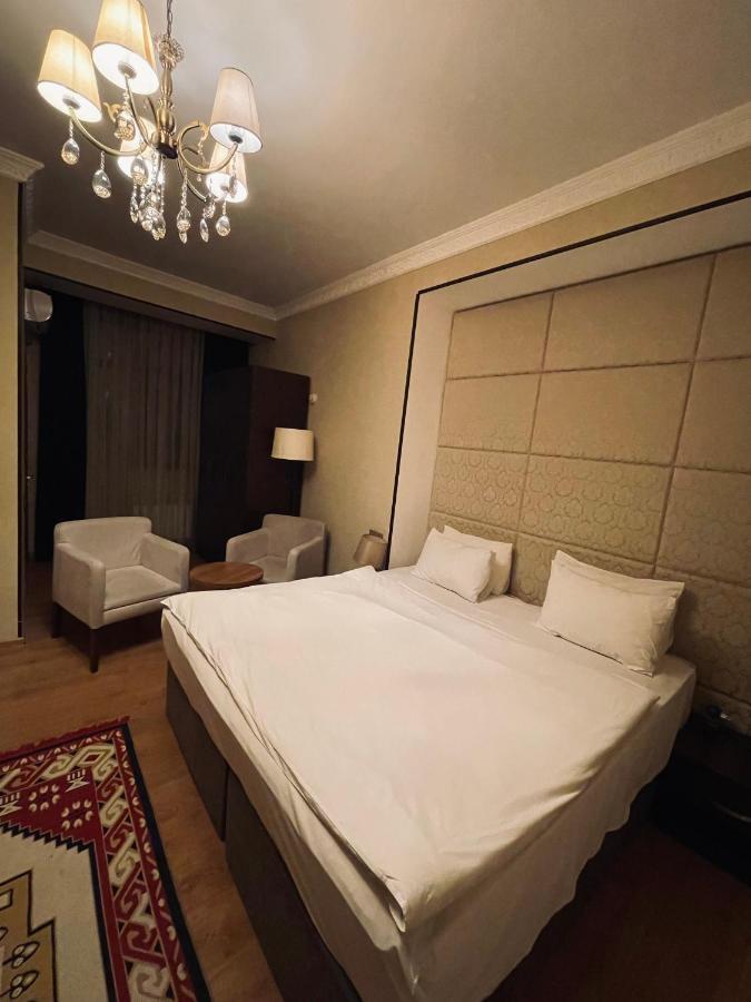 Square Baku Hotel Exterior foto